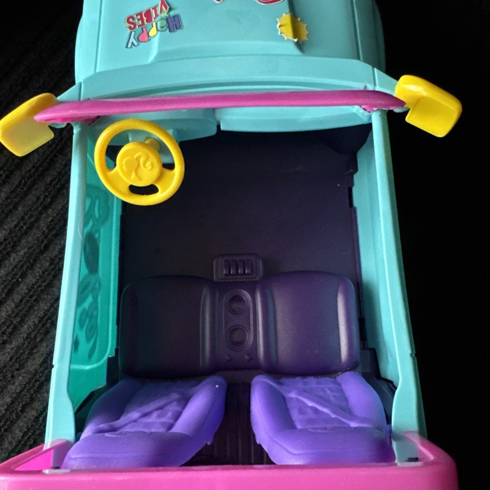 Barbie Hot Wheels Remote‎ Control RC SUV  - *no remote* - Pre-Owned - Picture 6 of 8